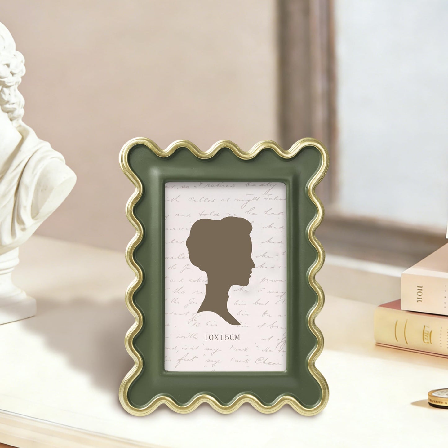 AELS 4x6 Inch Vintage Scalloped Picture Frame, Mid Century Modern Antique Photo Frames with Glass Front, Photo Display, Tabletop Wall Hanging, Gift Ideas, Dark Walnut