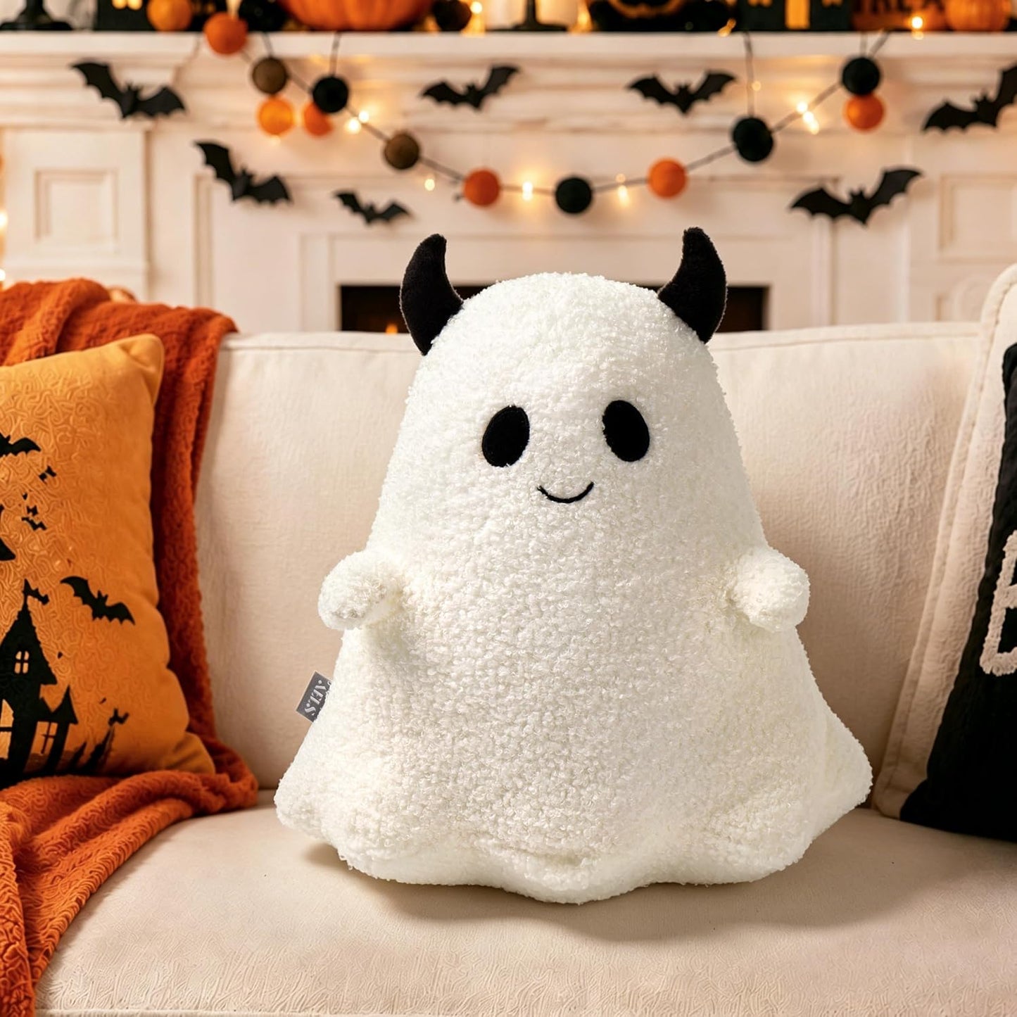 AELS Ghost with Horns Throw Pillow, Spooky Halloween Decorative Pillow | Soft Plush White Ghost Pillow for Couch Sofa Bed Living Room Decor, Cute Spooky Halloween Party Decoration