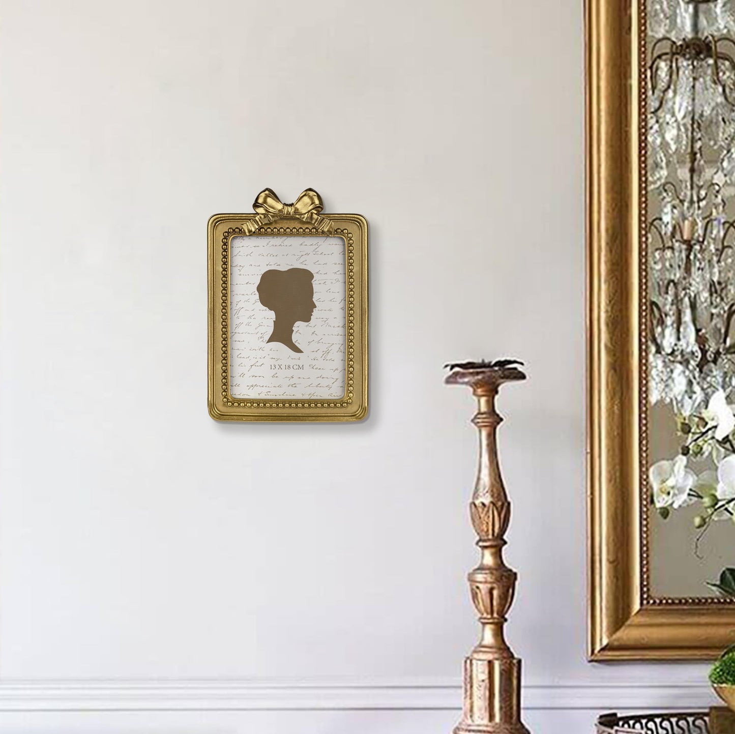 AELS 4x4 Inch Heart Shaped Vintage Picture Frame, Elegant Antique Bow Photo Frames with Glass Front, Photo Display, Tabletop Wall Hanging, Gift Ideas, Golden Bronze