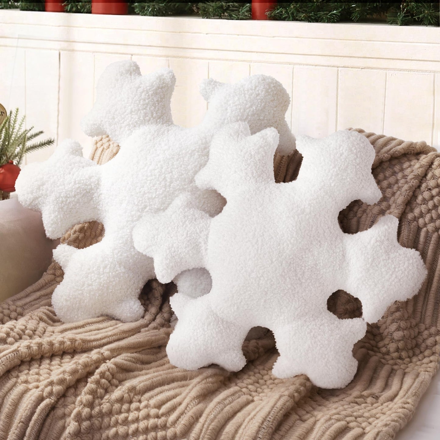 AELS 21.6 Inches 3D Snowflake Christmas Decorative Throw Pillow, Cute Winter Faux Fur Plush Throw Pillow, Living Room Bedroom Nursery Decor, White Christmas Decoration, Snow White