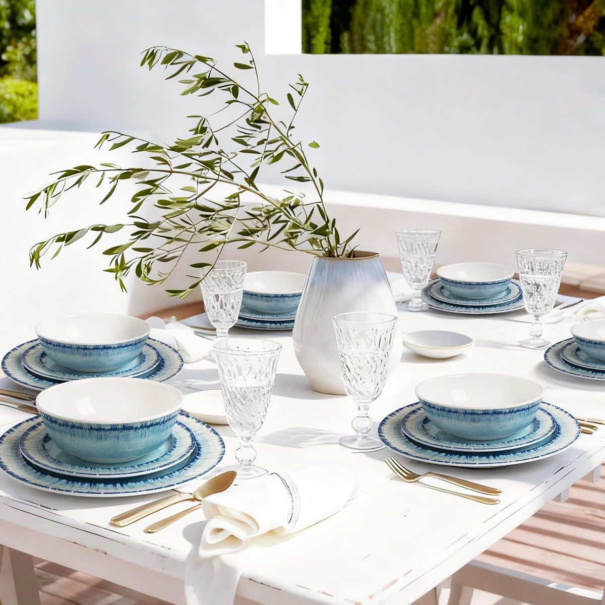 AELS Melamine Dinnerware Set of 18 Pcs Dinner Dishes Set, Lightweight Unbreakable for Indoor and Outdoor Use, BPA Free, Dishwasher Safe, Light Blue