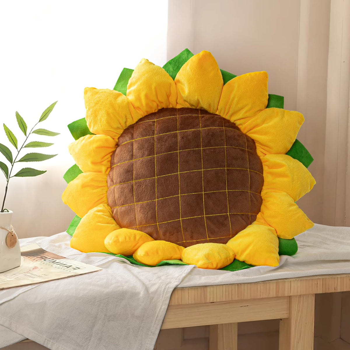 AELS Set of 2 Sunflower Pillow, 3D Decorative Throw Pillow, 20.4"& 16.5" Cute Sunflower Decor for Plant Lover, Sofa Couch Living Room Bedroom Nursery Decor, Yellow