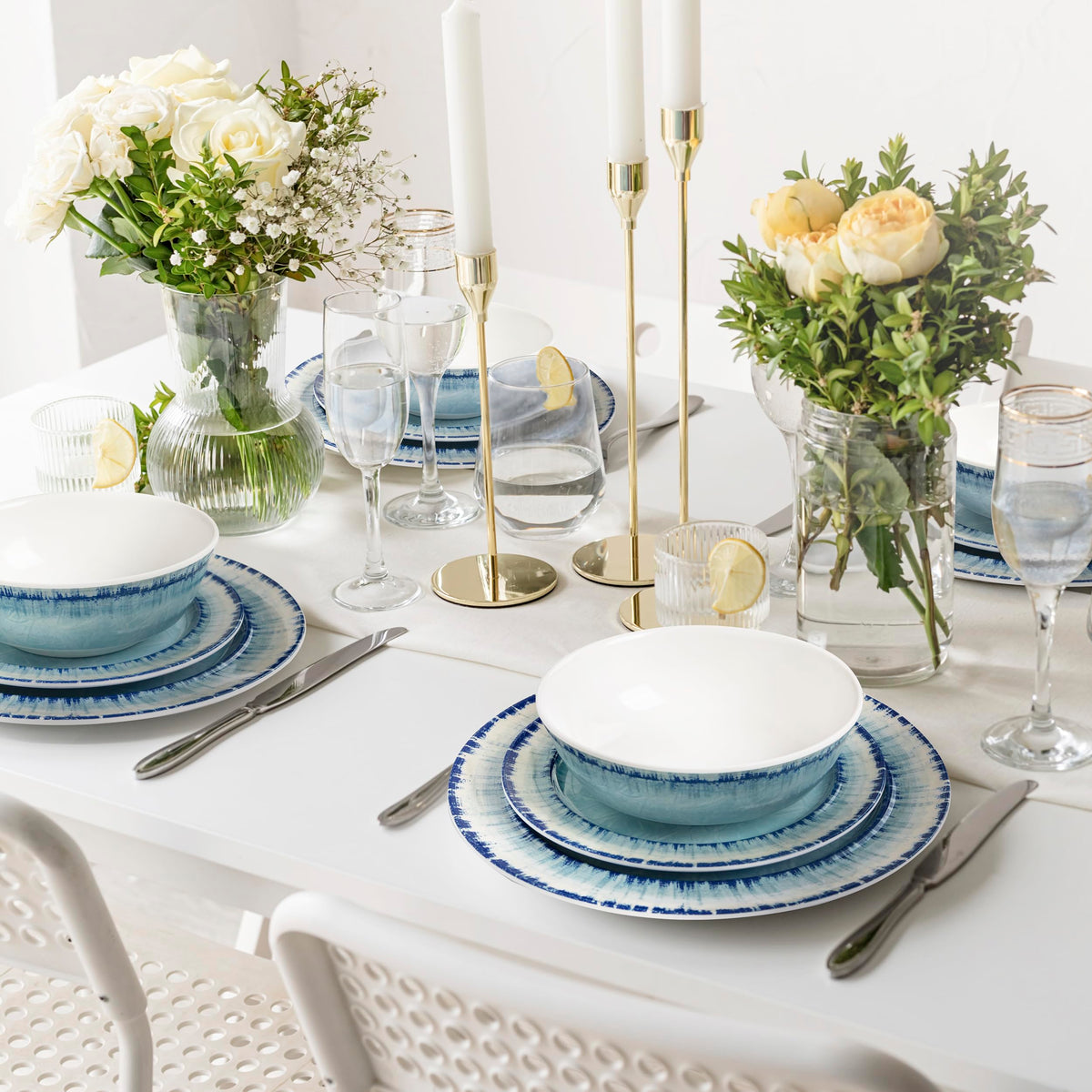 AELS Melamine Dinnerware Set of 18 Pcs Dinner Dishes Set, Lightweight Unbreakable for Indoor and Outdoor Use, BPA Free, Dishwasher Safe, Light Blue