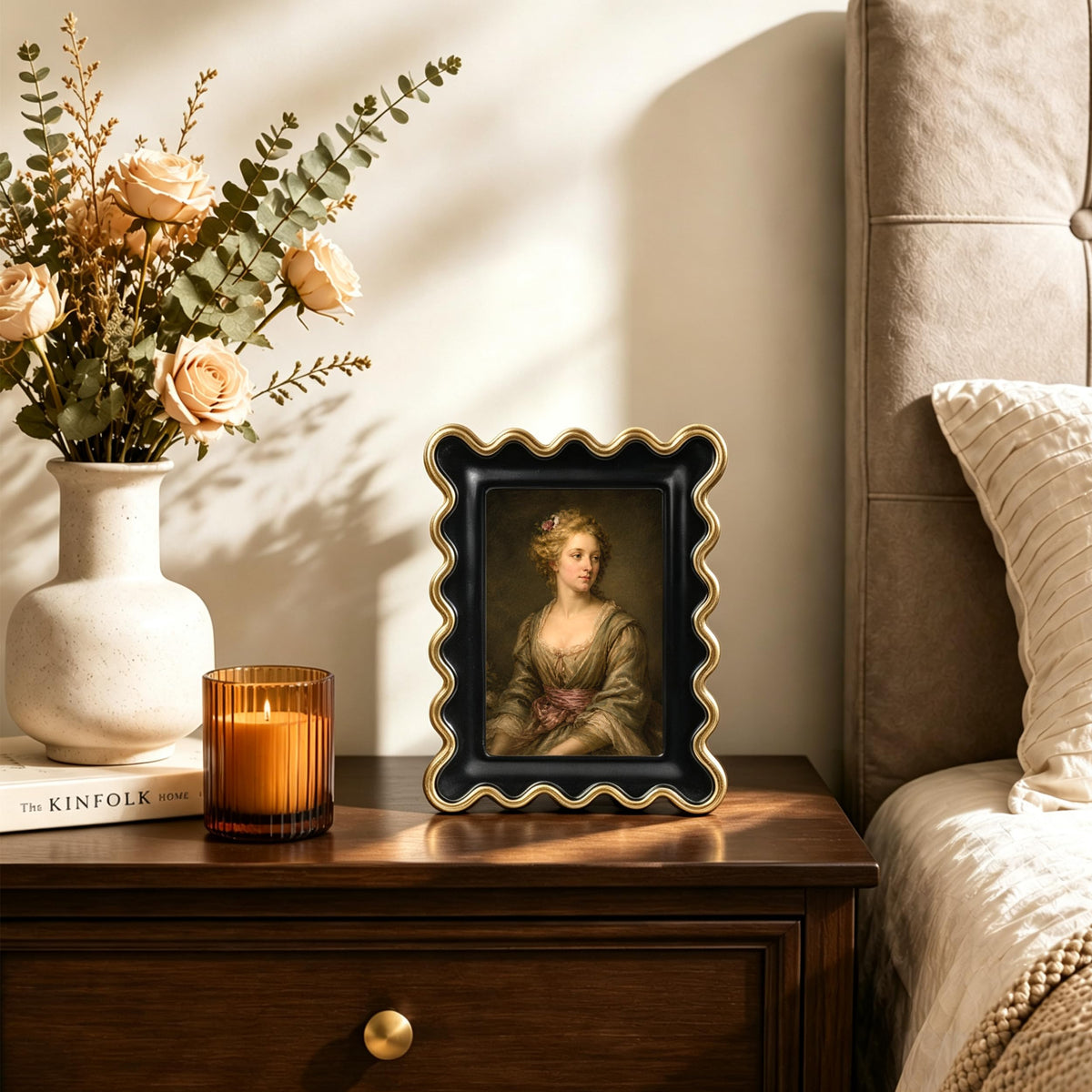 AELS 4x6 Inch Vintage Scalloped Picture Frame, Mid Century Modern Antique Photo Frames with Glass Front, Photo Display, Tabletop Wall Hanging, Gift Ideas, Dark Walnut