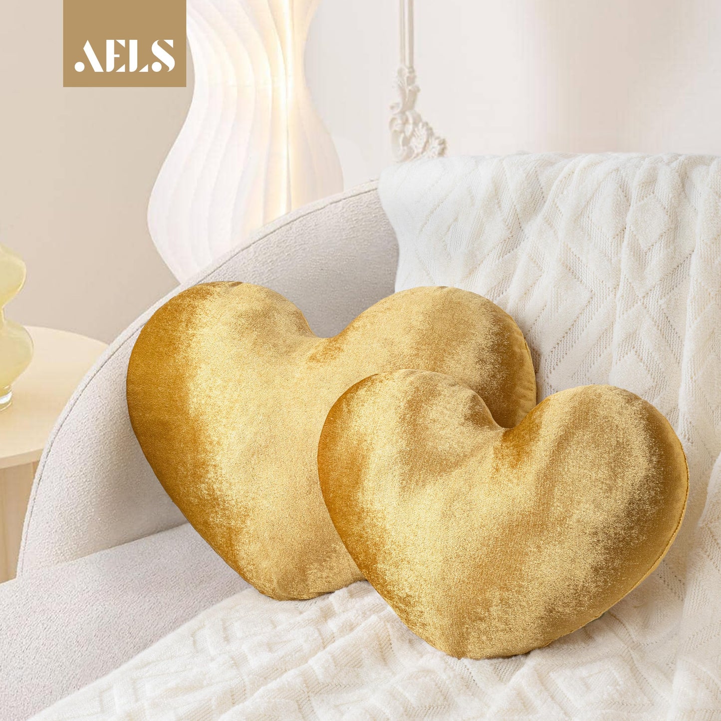 AELS Heart Shaped Pillow, 20 Inches Heart Decorative Throw Pillows, Faux Fur Love Cute Pillows, Valentines Day Decorations, Wedding Decor, Living Room Bedroom Nursery Decor, White