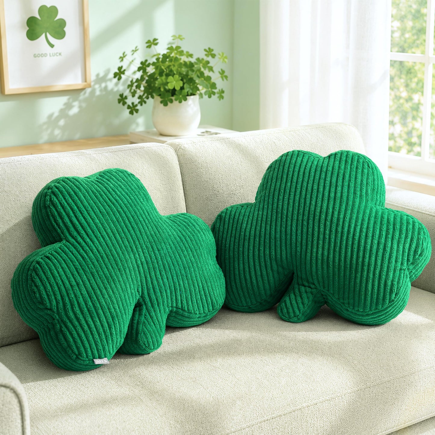 AELS Shamrock Pillow, St. Patrick's Day Decorative Throw Pillow, 15.7" Corduroy Striped Cute Cushion for Living Room & Bedroom, Perfect for Holiday Home Decor, Irish Green