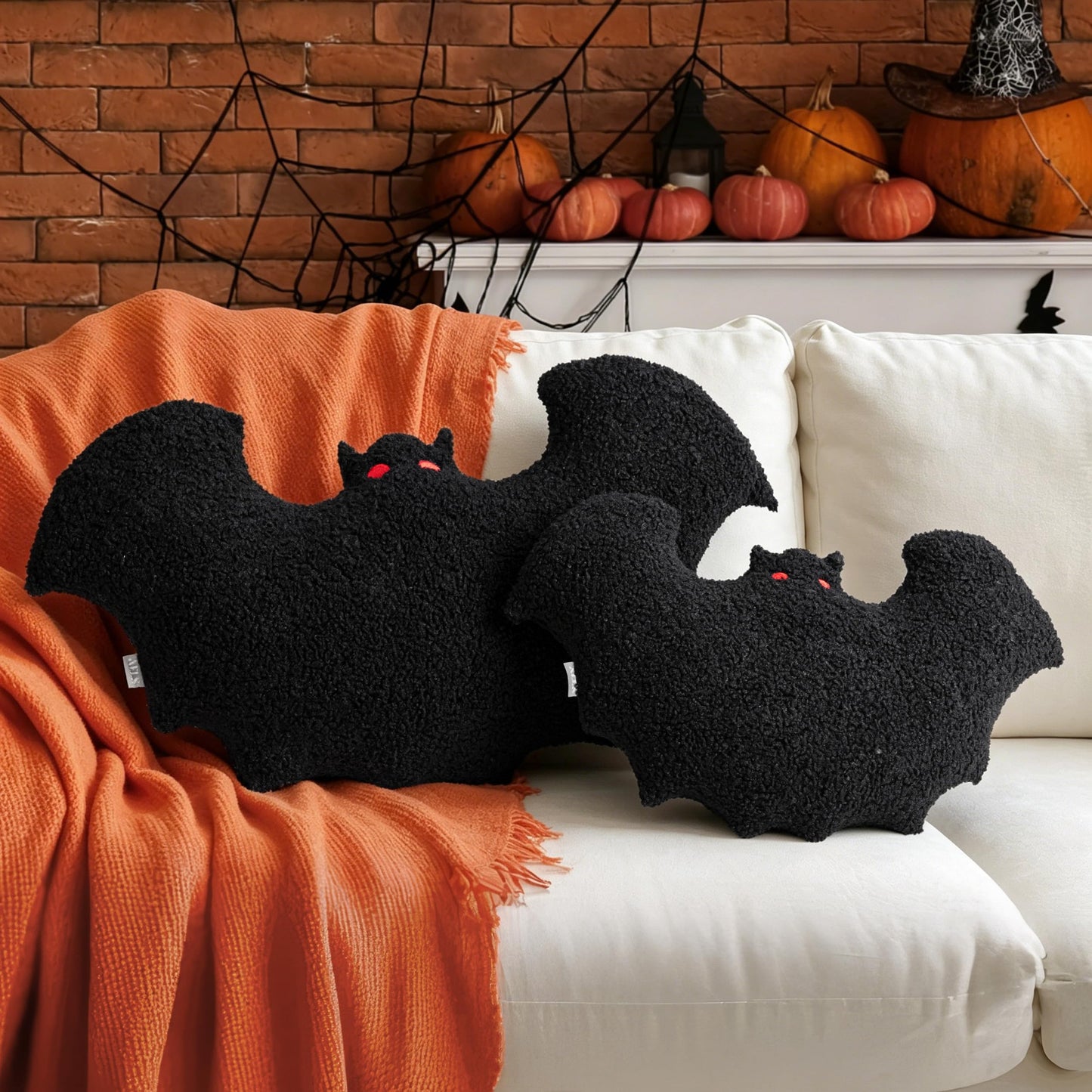 AELS Bat Pillow, 23.6" Bats Plush Pillow, Halloween Pillows for Holiday Party Home, Halloween Decorations for Living Room Bedroom, Black