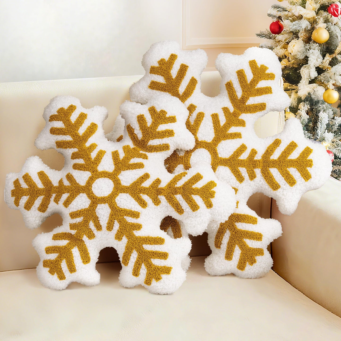 AELS 21.6 Inches 3D Snowflake Christmas Decorative Throw Pillow, Cute Winter Faux Fur Plush Throw Pillow, Living Room Bedroom Nursery Decor, White Christmas Decoration, Snow White