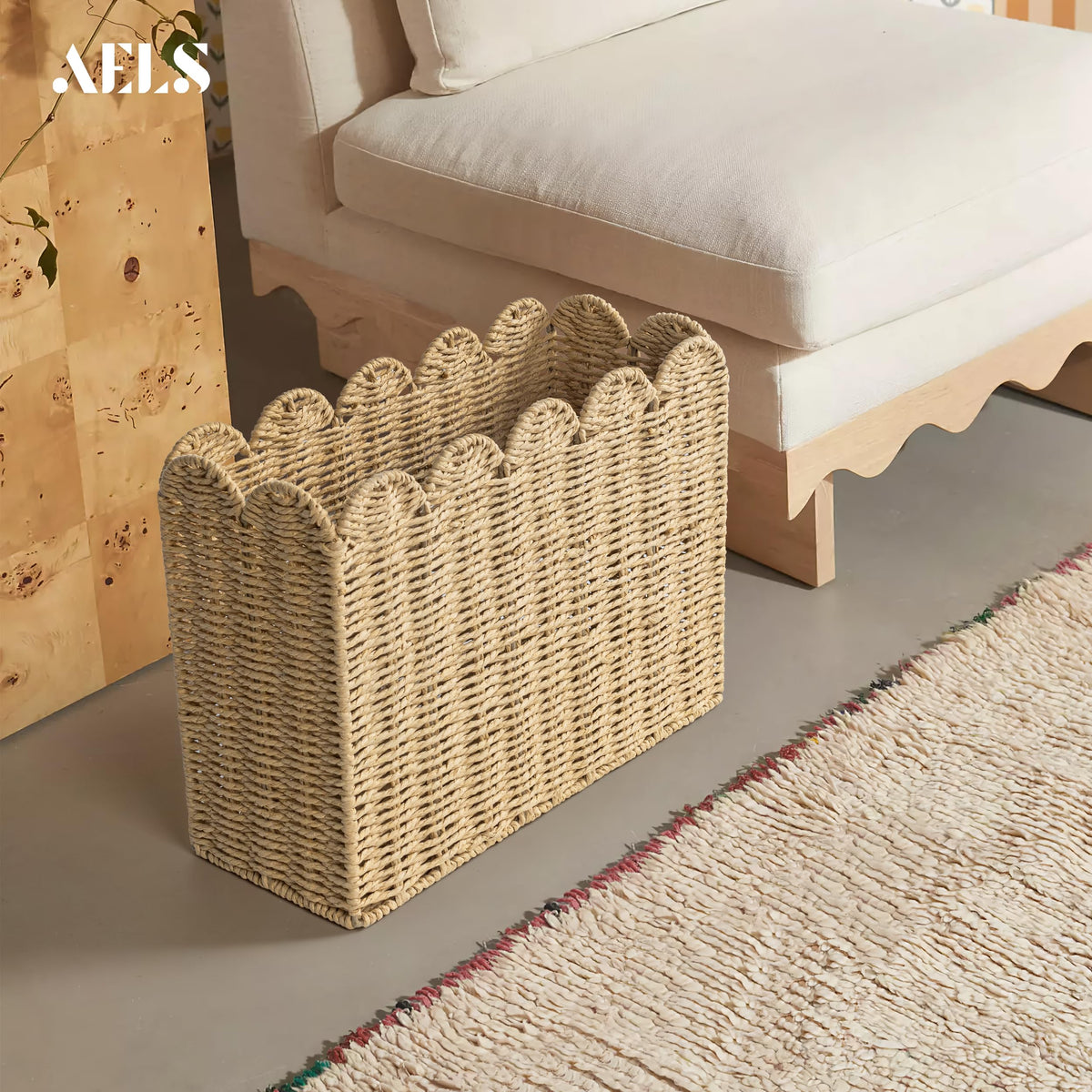 AELS Woven Natural Fibre Magazine Holder, Scalloped Edge Floor Magazine Rack, Hand-woven Organizer, Boho Modern Farmhouse Book Basket, File Newspaper Mail Holder for Office
